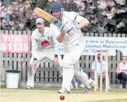  ?? Paul Simpson ?? Norden’s Simon North batting