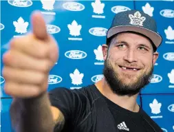  ?? NATHAN DENETTE THE CANADIAN PRESS ?? Toronto Maple Leafs new forward Kyle Clifford was teammates with Leafs defenceman Jake Muzzin when the Kings won the Stanley Cup in 2012 and 2014.