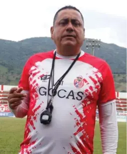  ?? FOTO: JOSÉ LUIS BARRALAGA ?? DESTACADO. John Jairo López le ha encontrado el rumbo al Real Sociedad y lo tiene en los primeros lugares de la tabla.