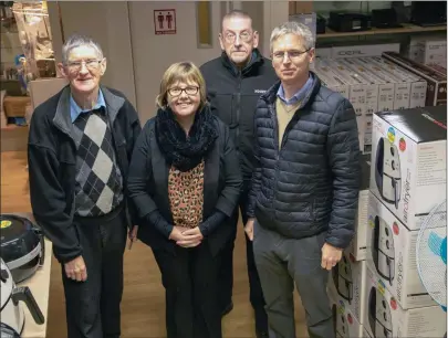  ??  ?? Tomo Burke’s Castleisla­nd team, Moss Harnett, Jerome Sheehy, Marie Kearney and Jeremy Burke getting ready for the Christmas rush.