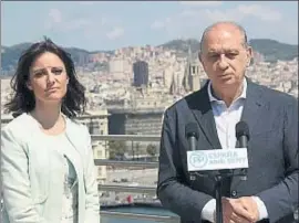  ?? BATALLER J. / ACN ?? El ministro Fernández Díaz, ayer en Barcelona, junto a Andrea Levy