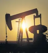  ?? PHOTO: TODD KOROL/REUTERS ?? An oil pump jack pumps oil in a field near Calgary, Alberta, in Canada.