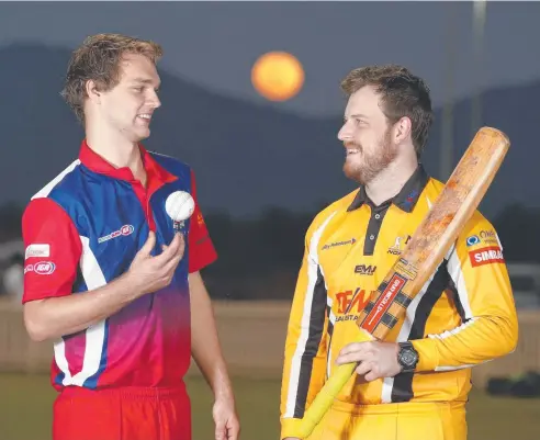  ?? Picture: ANNA ROGERS ?? ROUND ONE: Mulgrave player Wade Matthews (left) and Norths' captain Chris Stanger get ready for the cricket season, which starts this weekend with T20 matches, including day-nighters.