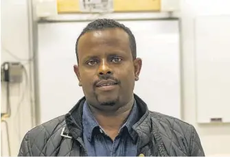  ?? FOTO: FREDRIK PEDERSEN ?? PLANEN KLAR: Osman Ali Abdi vil bli bussjåfør.