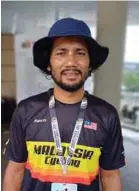  ?? ?? Mountain biking coach Rezal Abu Bakar