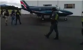  ?? CAPTURA DE VIDEO. ?? El cura fue trasladado de Liberia a San José en avioneta.