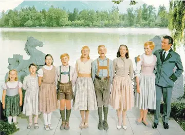  ??  ?? From left: 'The Sound of Music' cast Kym Karath (Gretl), Debbie Turner (Marta), Angela Cartwright (Brigitta), Duane Chase (Kurt), Heather Menzies-Urich (Louisa), Nicholas Hammond (Friederich), Charmian Carr (Liesl), Julie Andrews (Maria) and...