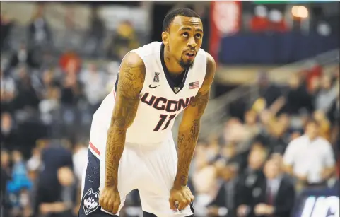  ?? Jessica Hill / Associated Press ?? Former UConn guard Ryan Boatright shared his experience­s and knowledge with the current Huskies over Zoom calls.