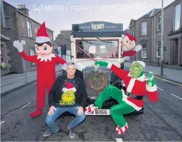  ??  ?? Pictured: Steve James BFTA chairman with the Grinch and the Elf on the Shelf (Photograph­er Lawrence Juliussen)