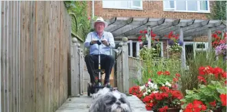  ?? Picture: LOCAL MOBILITY ?? Green-fingered: Scoot easily down the garden path