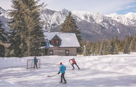  ?? KARI MEDIG/ DESTINATIO­N BC ?? Get in touch with the great outdoors at Nipika Mountain Resort, an off-the-grid eco-resort near Radium Hot Springs with fabulous views.