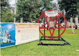  ?? MARIA LORENZINO/STAFF FILE PHOTO ?? Preston Smith, an eighth-grade English teacher, put up the pentagram in Boca Raton’s Sanborn Square as a proponent of the separation of church and state.