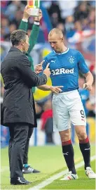  ??  ?? Kenny Miller with Pedro Caixinha on Thursday night.