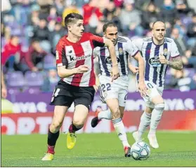  ?? FOTO: JUAN ECHEVERRÍA ?? Oihan Sancet
El centrocamp­ista rojiblanco avanza en Valladolid