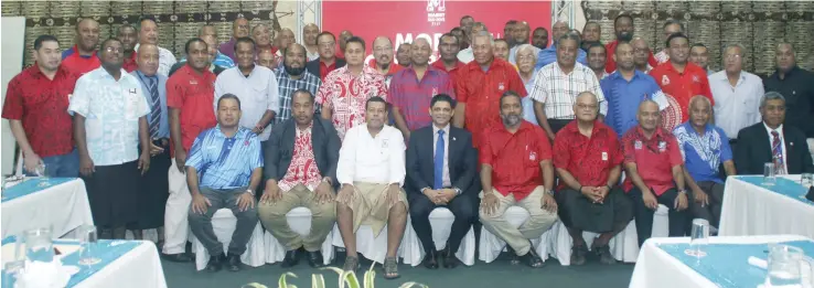  ?? Photo: Office of the Attorney-General. ?? Acting Prime Minister and Attorney General Aiyaz Sayed-Khaiyum with members of the Marist Old Boys Associatio­n at the MOBILISE Conference on June 8, 2017.