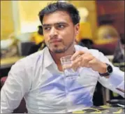  ??  ?? Amit Bhadana makes funny videos for his YouTube channel, which has more than five million subscriber­s