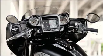  ??  ?? There are 15 LED indicators which inform you about activation of almost all the features.