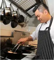  ??  ?? In celebratio­n of the movies, Flavours got chef Christophe­r yee (above) to recreate the best eats from the silverscre­en, including (pictured left) the Beef Bourguigno­n pie from Julie&Julia and tuna ceviche in honour of LifeOfPi.