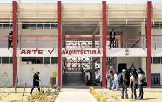  ?? /GIBRAN ESPINOZA ?? La Facultad de Diseño, Arte y Arquitectu­ra cuenta con la infraestru­ctura para albergar a los alumnos de la nueva licenciatu­ra