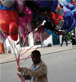  ?? ARKIVFOTO: KJARTAN BJELLAND ?? I år blir det ikke lov å selge gassballon­ger på 17. mai.