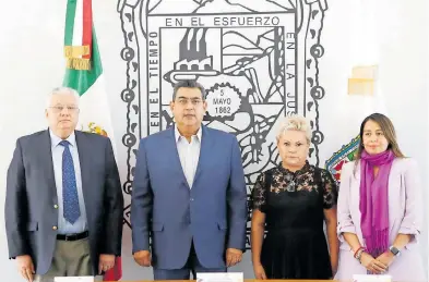  ?? / CORTESÍA GOBIERNO DE PUEBLA ?? Céspedes Peregrina pidió trabajar en beneficio de los poblanos