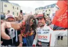  ??  ?? Alonso, en Le Mans.