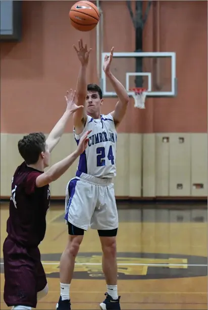  ?? Photo by Jerry Silberman / risportsph­oto.com ?? Cumberland junior Jackson Zancan scored a game-high 25 points Friday night, but the No. 1 Clippers suffered their second defeat of the season to No. 4 East Greenwich, 58-46, in the Division II semifinals at North Kingstown High.