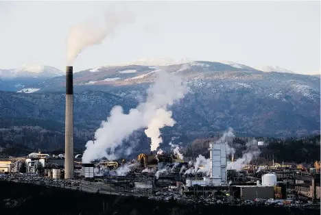  ?? DARRYL DYCK/THE CANADIAN PRESS ?? The outlook for Vancouver-based Teck Resources was downgraded to negative in June, sending the firm’s bonds into junk territory. The cost of hedging against losses on the debt of the mining firm is at its highest level since the financial crisis, as...