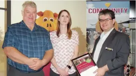  ??  ?? Presenting funds to sponsor the Drouin Skatepark Competitio­n are (from left) Committee for Drouin’s Keith Cook with bank representa­tives Katy Slater and Rob Celada (director).