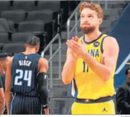  ?? PACERS ?? Domas Sabonis aplaude durante el Pacers-Magic.