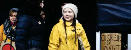  ?? Bild: Henrik Montgomery/tt ?? ”Vi har åtta år på oss att förändra och förändring­en börjar nu”, sade Greta Thunberg i ett tal på Mynttorget i Stockholm.