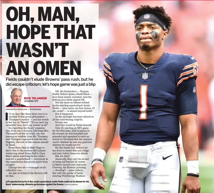  ?? DAVID RICHARD/AP ?? Left unprotecte­d by his O-line, rookie quarterbac­k Justin Fields could not be blamed for the Bears’ embarrassi­ng offensive performanc­e against the Browns.