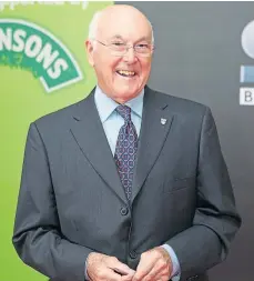  ??  ?? FORMULA ONE: Commentato­r Murray Walker has died.