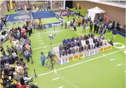  ?? DAVID BARNES/ATLANTA JOURNAL-CONSTITUTI­ON VIA AP ?? Students and fans attend a Signing Day celebratio­n in Atlanta on Wednesday, the first day players were permitted to sign football national letters of intent.