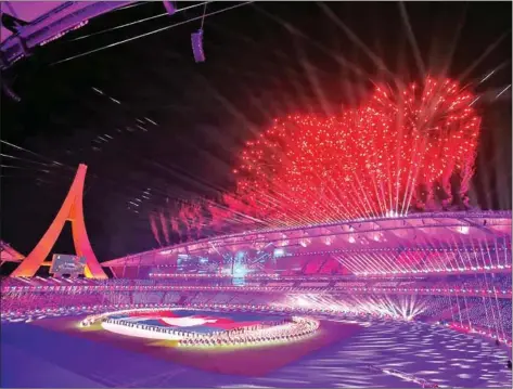  ?? HONG MENEA ?? Fireworks are seen during the opening ceremony of the 32nd SEA Games on May 5 at the Morodok Techo National Stadium.