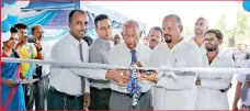  ??  ?? Opening of the Batticaloa Dealership­From left: Mr. M. Parthipach­uthan – Director –NKD Rathnam &amp; Co, Mr. Yasendra Amarasingh­e – Director / CEO – Carmart Private Limited, Mr. Senaka Amarasingh­e – Chairman – Carmart Private Limited, Mr. P. Nallarathn­am –Chairman - NKD Rathnam &amp; Co.