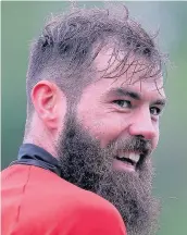  ?? CHRIS FAIRWEATHE­R/HUW EVANS AGENCY ?? Joe Ledley during training for Wales last Saturday