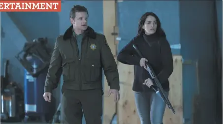  ?? Eike Schroter / ABC ?? Local sheriff Jude Ellis (Steve Zahn) teams with DHS Agent Emma Ren (Sandrine Holt) to assess the refugees’ situation.