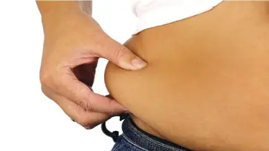  ??  ?? a big waistline with high visceral fat puts you at risk for many health problems.