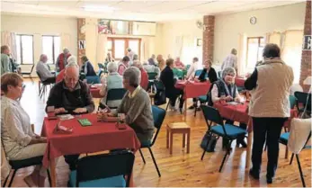  ??  ?? POPULAR PASTIME: Bridge is a social activity and a learning experience, which helps keep the mind active