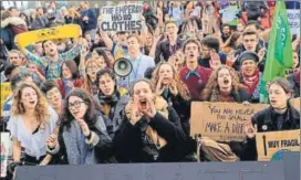  ??  ?? FALLING ON DEAF EARS: Activists protest outside the venue of the UN climate conference.
REUTERS