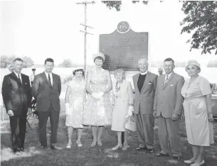  ?? PHOTO COURTESY OF GLANBROOK HERITAGE SOCIETY ?? The unveiling of the “When You and I Were Young, Maggie” heritage plaque in the early 1960s near Maggie Clark’s home in Glanford, Ont.