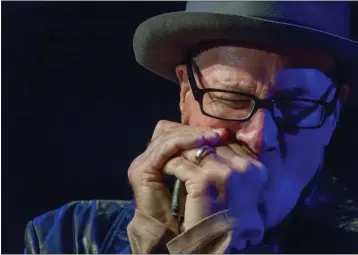  ?? COURTESY OF MARK HUMMEL ?? Mark Hummel, an acclaimed harp player in his own right, annually draws top blues talent to his Blues Harmonica Blowout.