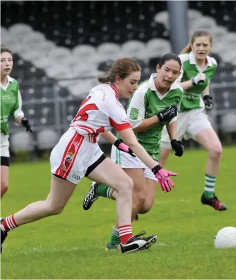  ??  ?? Mary Stenson of Coolera/Strandhill in action during their Junior final with Curry in Markievicz Park.