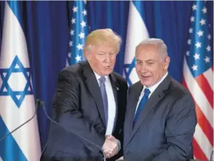  ?? AP ?? Donald Trump y el primer ministro israelí, Benjamín Netanyahu. Foto