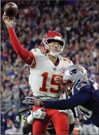  ?? AP/STEVEN SENNE ?? Patrick Mahomes (15) and the Kansas City Chiefs do not feel discourage­d after losing 43-40 to the New England Patriots on Sunday night. The Chiefs overcame a 24-9 halftime deficit to tie the game at 40-40 before losing on a last-second field goal.