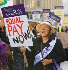  ??  ?? Glasgow City Council is working to address equal pay disparitie­s