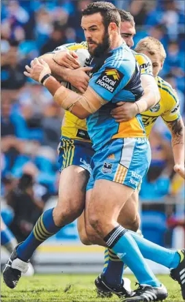  ??  ?? Inspiratio­nal forward Nate Myles has been battling a painful sternum
injury for seven weeks in a bid to help the Titans reach the finals.