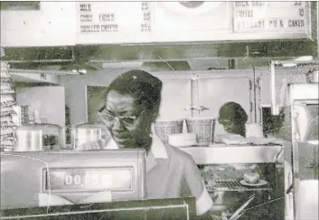  ?? Lloyd Gill Collection/UNLV Digital Collection­s ?? Hamburger Heaven, built in 1955 and demolished in 2011, was a popular hangout.