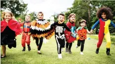  ?? GETTY IMAGES/ISTOCKPHOT­O ?? It’s better for kids if eating Halloween candy and chocolate isn’t marred by guilt and shame, says a dietitian mom.